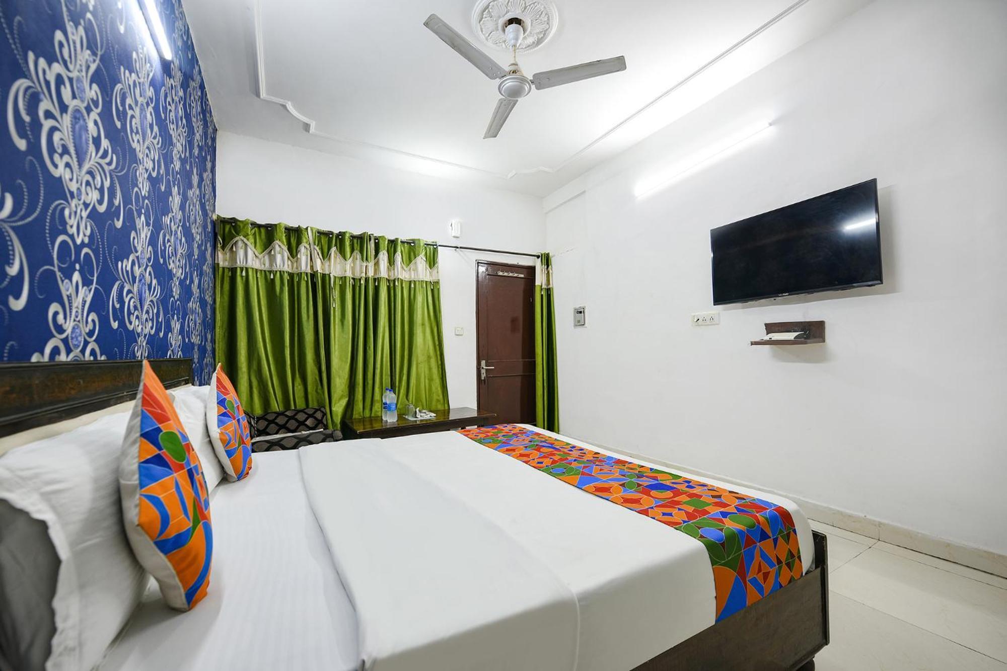 Fabexpress Diamond Sec 45 Hotel Chandigarh Exterior photo
